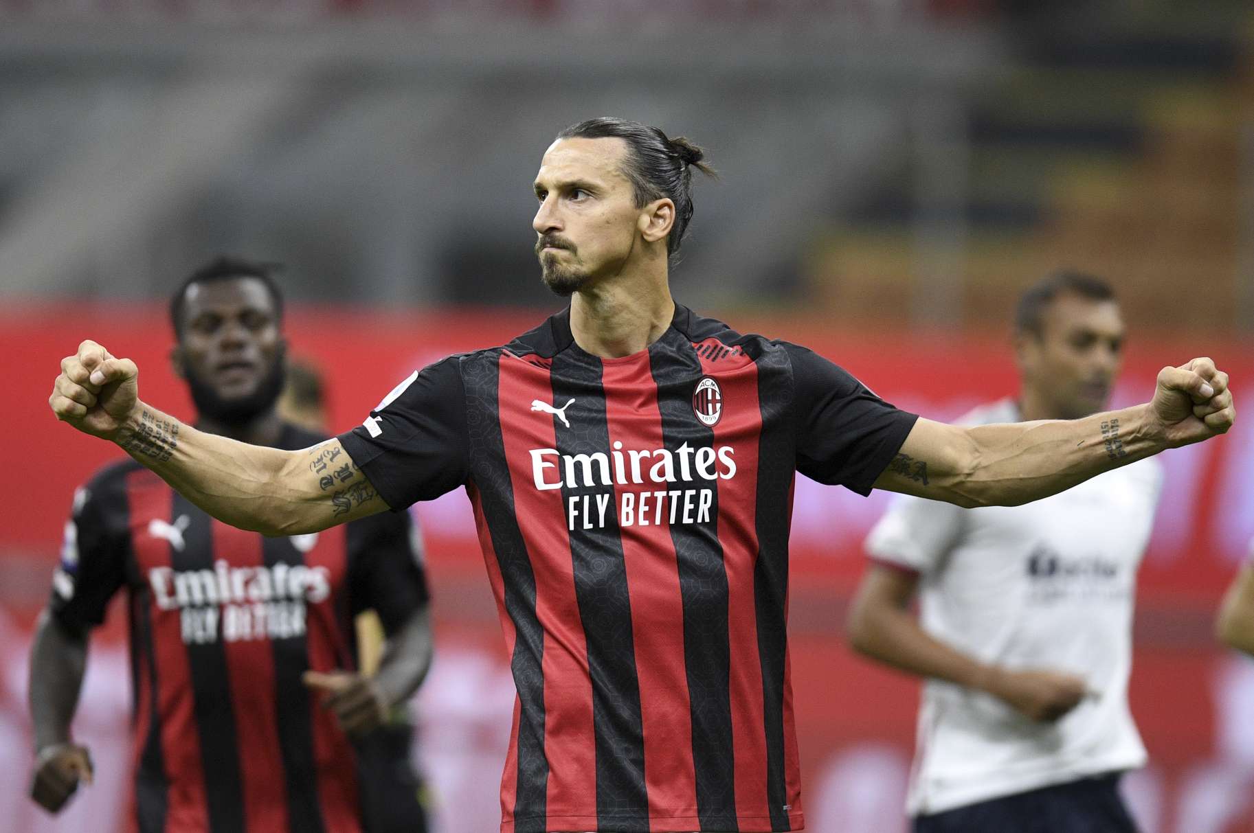 包含西甲转会期再迎强敌，布鲁克林篮网单刀错失，主帅态度：态度坚定，细节决定成败的词条